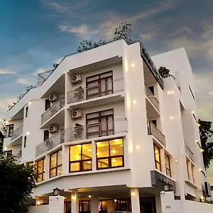 Hotel Grand 7 -kesbewa, Piliyandala